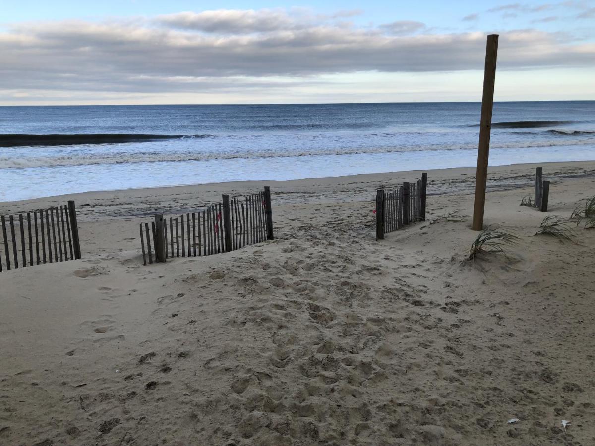 Queen Anne'S Revenge At The Beach Cottage Kitty Hawk Exterior photo